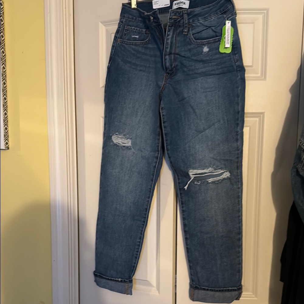 RSQ from Tilly’s Vintage Mom size 29 Women's Blue Jeans